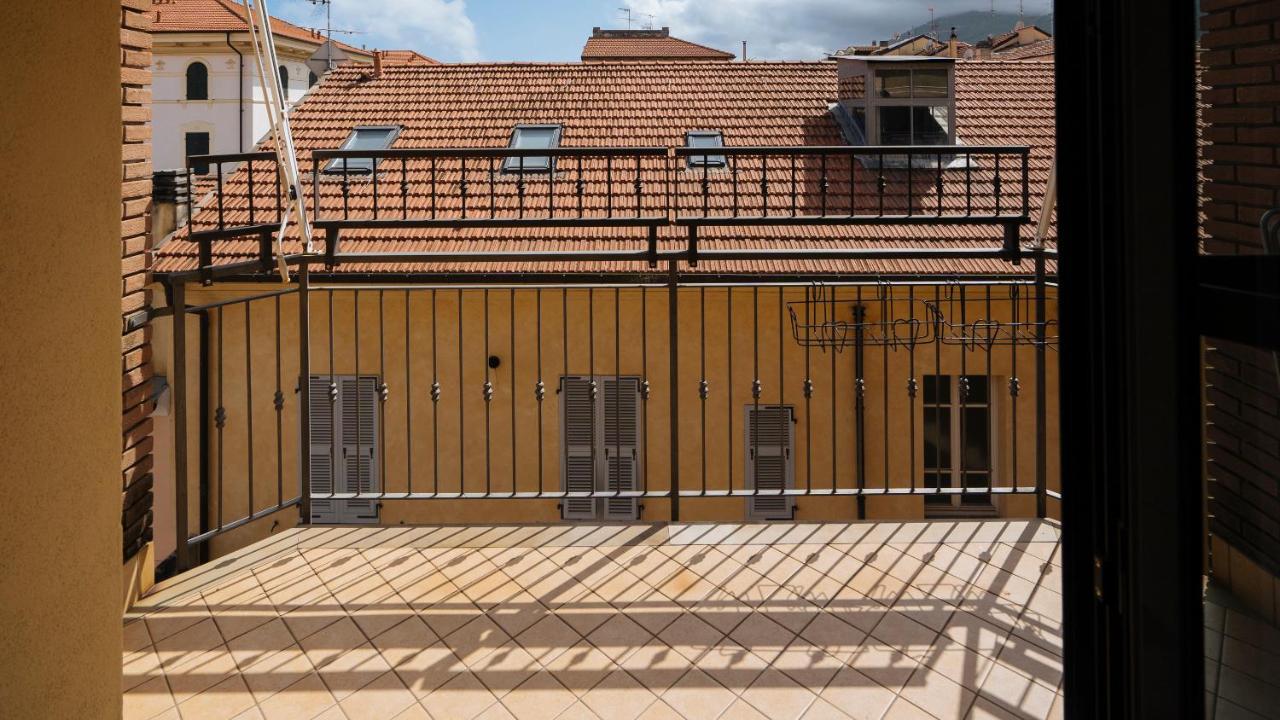 Dei Mille 31 B Leilighet Albenga Eksteriør bilde